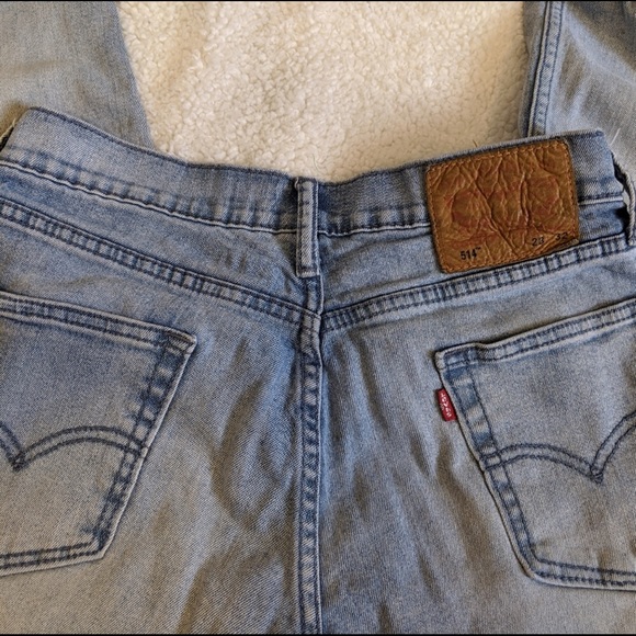 Levi’s 514 Jeans - Picture 2 of 2